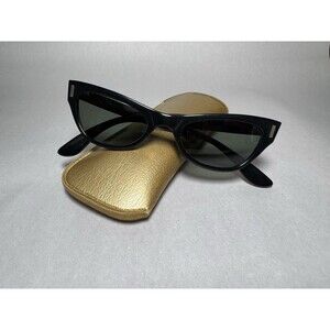 Vintage RAY-BAN B&L Black Cat Eye Sunglasses USA